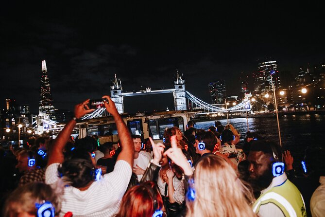 Silent Disco London Thames Boat Party - Boarding, timing, and why the first 30–45 minutes matter