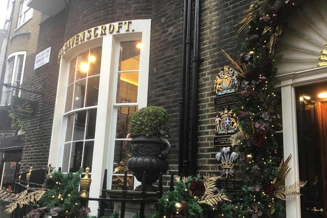 Sir Winston Churchill Private Walking Tour & War Rooms - Private Churchill Walking Tour With War Rooms Tickets Included
