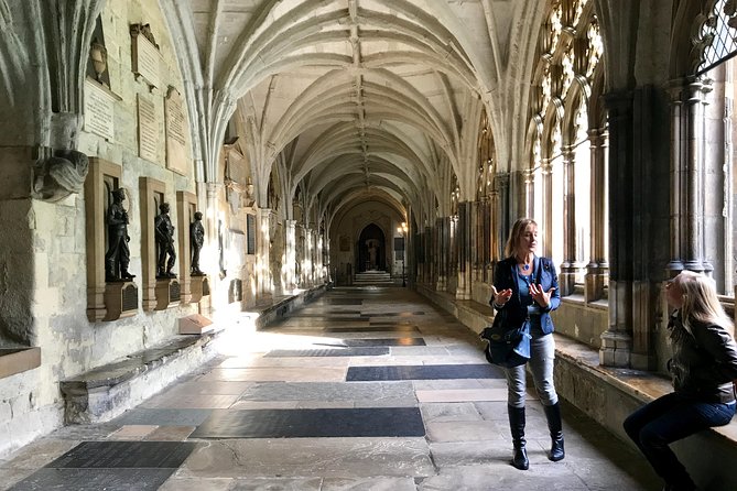 Skip the Line Parliament & Westminster Abbey Fully-Guided Tour - Entering Westminster Abbey Before the Crowd Crush