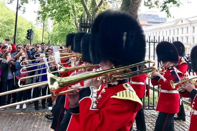 Skip the Line Westminster Abbey & Changing of The Guard Tour - Why pair Westminster Abbey with Whitehall’s guard ceremonies?