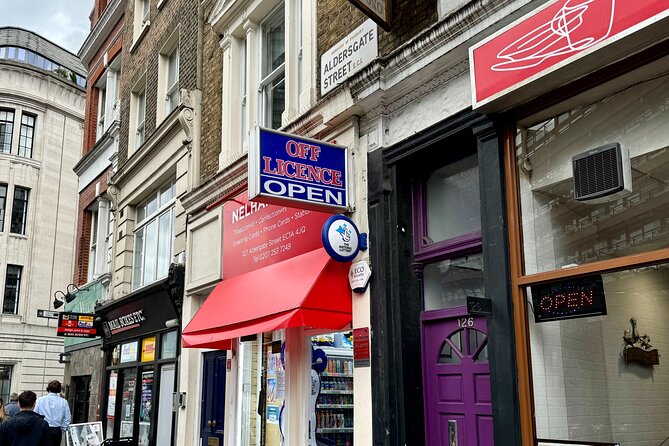 Slow Horses Locations – TV Walking Tour in London - Meeting Point at Greggs, City Road: Get Your Bearings Fast