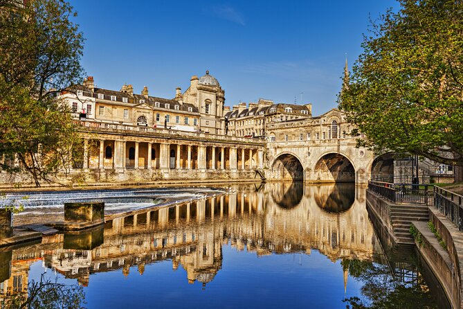 Small Group Cotswolds Village, Stonehenge and Bath Tour from London - How This One-Day Loop Works (and Why It’s Easier Than DIY)