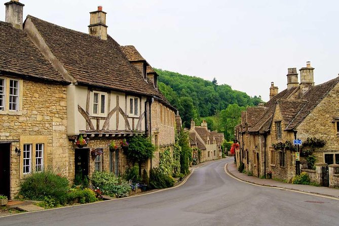 Small Group Cotswolds Village, Stonehenge and Bath Tour from London - Price and Logistics Value: Is $213.50 Worth It?