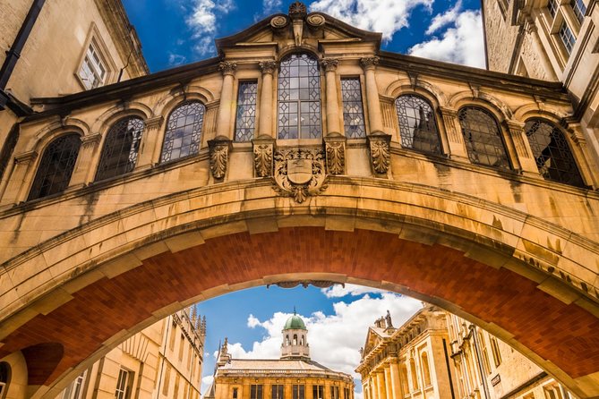 Small Group Cotswolds Villages, Stratford and Oxford Day Tour from London - What you pay for: value math and the optional ticket list