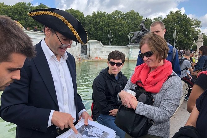Small-Group London's Best Sights Walking Tour, Kids Join Free! - Parliament Square to Westminster Abbey: where the city tells its political story