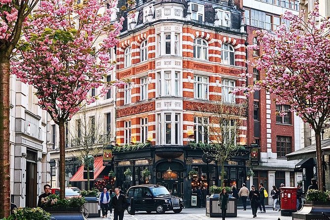 Soho Instagram Self-Guided Walking Tour - Top Photo Spots - Before you start: the practical details that prevent headaches