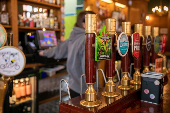 Soho Music & Historic Pubs Tour - Small-group touring: why it changes the feel