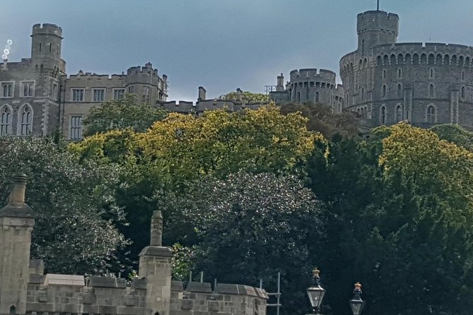 Southampton Cruise Term/ Hotel to London with Stopovers at Stonehenge & Windsor - Private Southampton to London With Stonehenge and Windsor: The Real Value