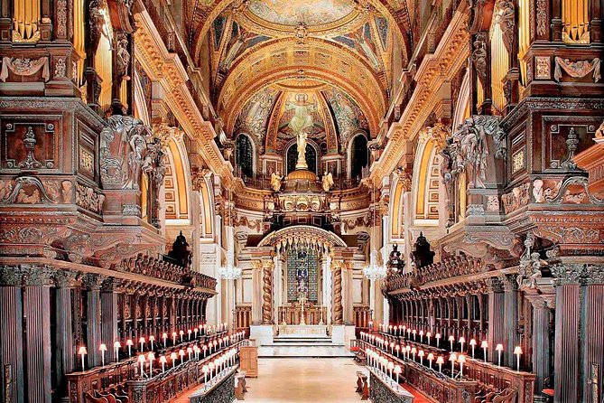 St Pauls Cathedral & Westminster Walking Tour - Getting to St. Paul’s Cathedral and using the included audio guide