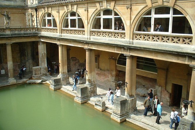 Stonehenge and Bath Day Trip from London with Optional Roman Baths Visit - How not to feel rushed: timing, weather, and smart pacing