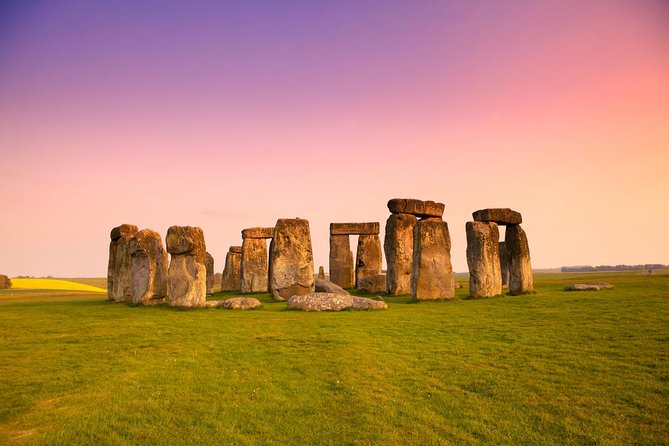 Stonehenge and The Stone Circles of Avebury Day Trip from London - What the guide commentary adds while you ride
