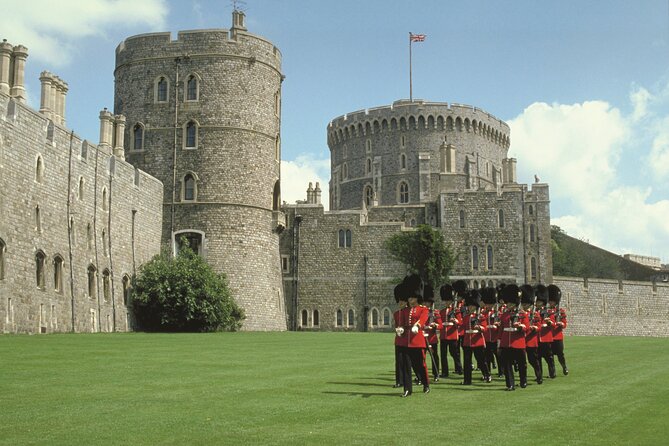 Stonehenge and Windsor from London - Timing, walking, and how to plan your day