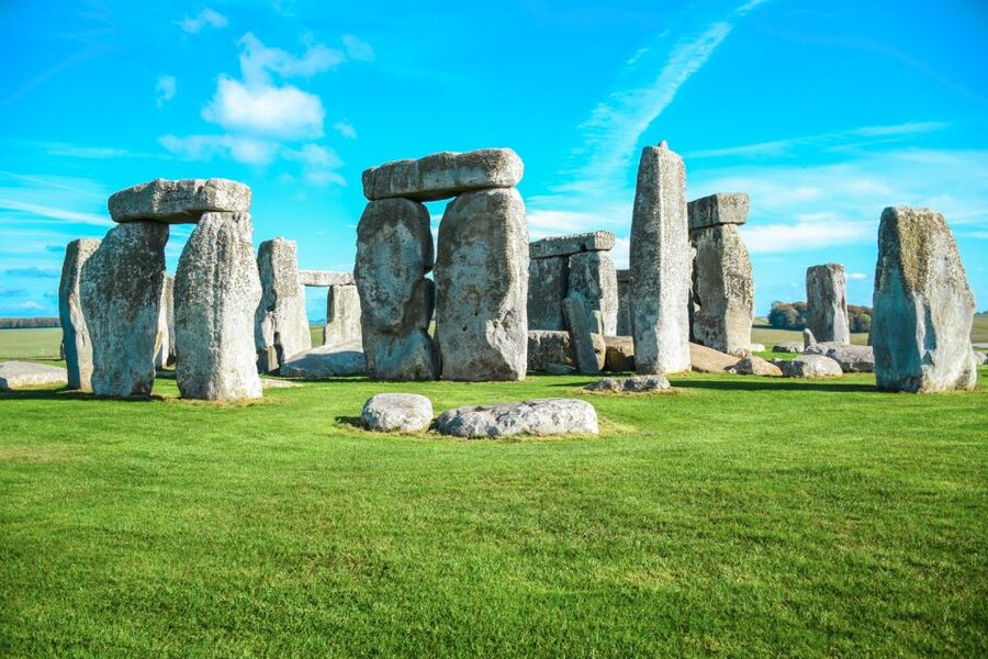 Stonehenge & Bath: Full-Day Coach Tour from London - Key moments that make this tour work