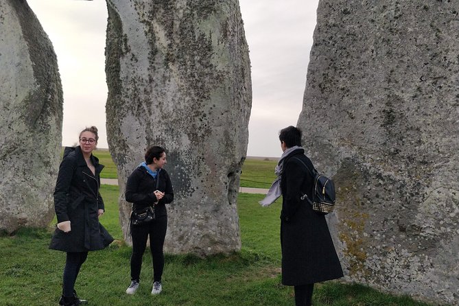 Stonehenge & Bath Private Day Tour from London - Your private guide experience: when personalities matter