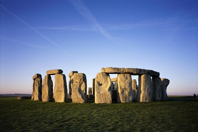 Stonehenge Half Day Tour with Entry and Extra Time - The Coach Ride Out: Wi-Fi, USB, and the Traffic Tax