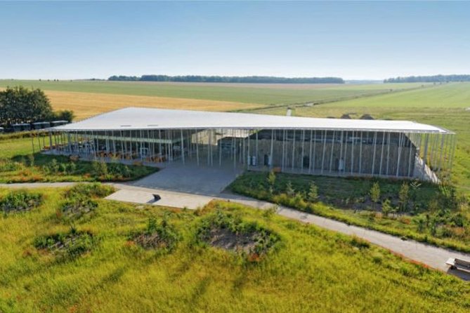 Stonehenge In A Private Vehicle Service From London With Admission Tickets - Audio Guides, Mobile Tickets, and the Small Details That Matter