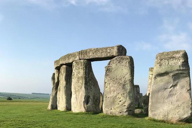 Stonehenge Independent Visit with Private Driver by Luxury Sedan - The 8am start: how early timing changes the whole day