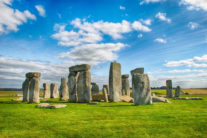 Stonehenge Morning Half-Day Tour from London Including Admission - Getting Great Photos Without Feeling Rushed