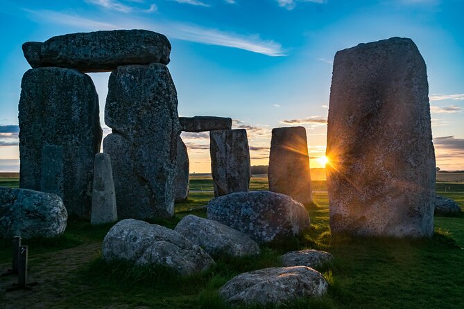 Stonehenge Special Access Guided Morning Tour from London - Salisbury Cathedral and Magna Carta: a second act with bigger views
