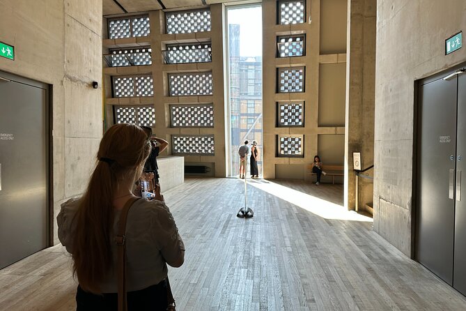 Tate Modern Private Tour in London with Blue Badge Guide - Tate Modern With a Blue Badge Guide: Why It Works