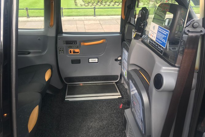 The 6 Hour Private Iconic Black Cab Sightseeing Tour - Buckingham Palace, St. James’s, and the Changing of the Guard windows