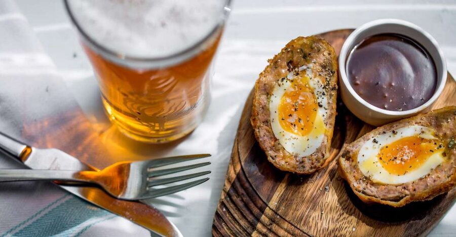 The Authentic Walking Tour with Indian Tasting Meal - South Bank footpaths into Leadenhall Market and its Harry Potter links