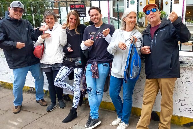 The Beatles London Walk - Abbey Road crossing plus the studio option: the payoff moment