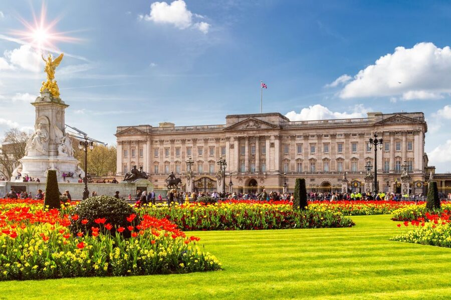 The Changing of the Guard Experience with Thames Boat ride - Time and Pace: A 2-Hour Plan That’s Designed to Be Compact