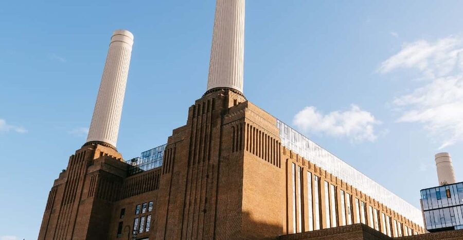 The Chimney Lift at Battersea Power Station - Staff impact: when the guide turns it from cool to memorable