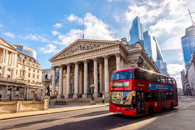 The City of London Food Tour with 10+ Tastings - Royal Exchange area: alleyway tastes and walking-time variety