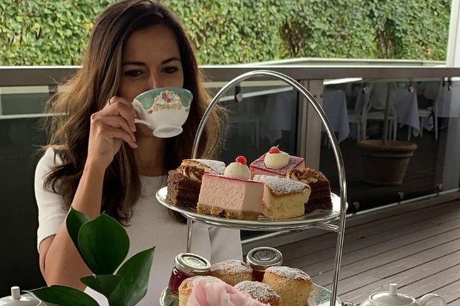 The Kensington Palace Gardens Royal High Tea - Italian Gardens and Round Pond: the best “pause and look” moments