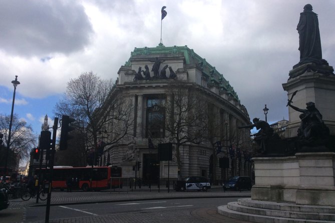 The Magical Boy Wizard Walking Tour of London - Should You Book the Magical Boy Wizard Walking Tour of London?