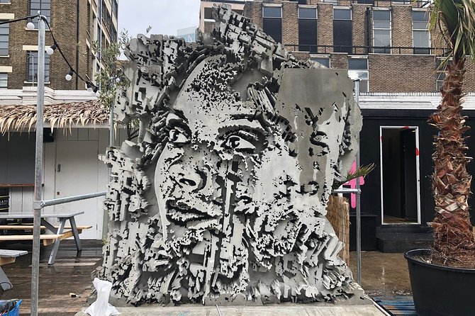 The Original London Street Art Tour - Stop 2: Brick Lane, where the styles start talking