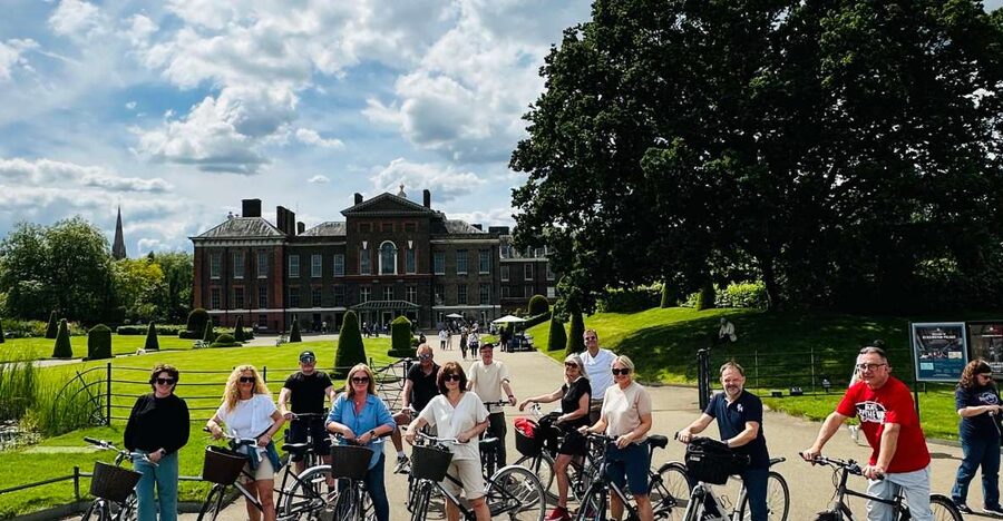 The Royal Express, 2.5 hour tour - Kensington Gardens at sunset: a royal view without the crowds