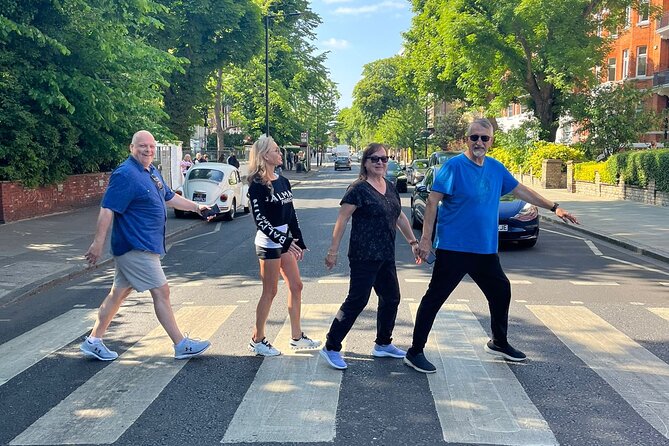 The Ultimate 6-hour Private Tour of London in an Iconic Black Cab - Trafalgar Square, St Paul’s, and the Thames: how you balance icons with flow
