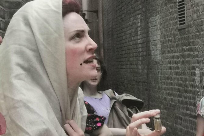 Theatrical Walking Tour with Harlots, Strumpets and Tarts - Who this tour fits best (and who it doesn’t)