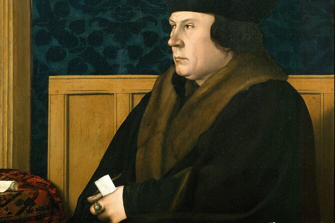 Thomas Cromwell’s Wolf Hall Tudor London Walking Tour - Henry VIII, divorce politics, and Temple area symbolism