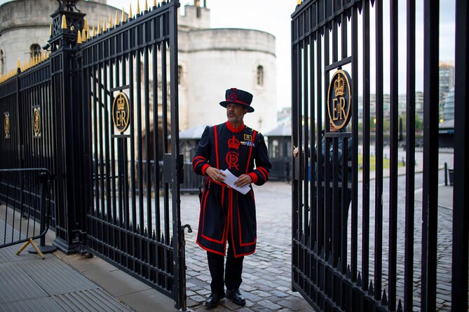 Tower of London After Hours Tour with Beefeater & Keys Ceremony - Accessibility and Timing Reality Check