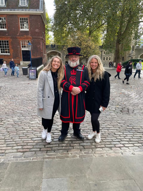 Tower of London: After-Hours Tour with Ceremony of the Keys - After-hours Tower time: what the 105 minutes feels like