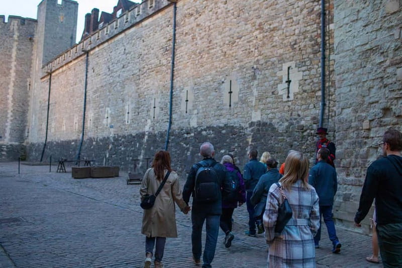Tower of London After Hours with Beefeater & Keys Ceremony - You’re touring a place that still runs
