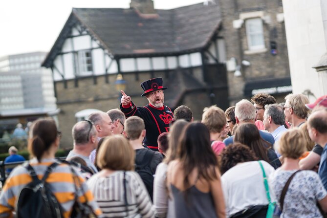 Tower of London and Crown Jewels Exhibition Ticket - Who should book this Tower of London experience for