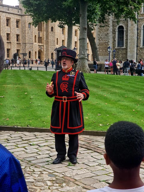 Tower of London Crown Jewels and English Royal History Tour - FAQ