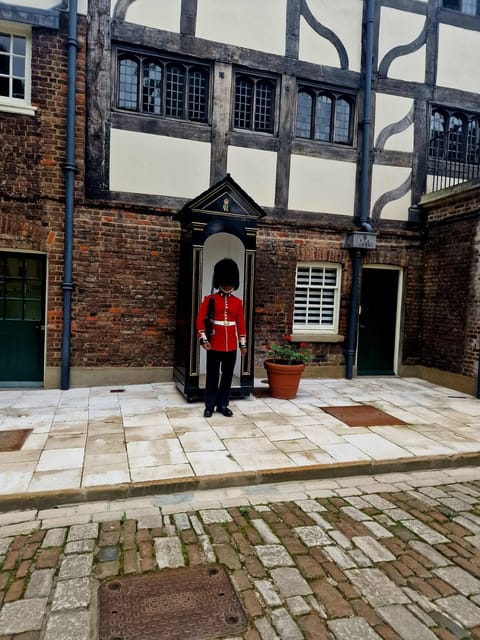 Tower of London Crown Jewels and English Royal History Tour - Should You Book This Tower of London Crown Jewels and Royal History Tour?