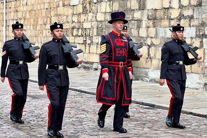 Tower of London Early Access, Opening Ceremony and Royal London - The opening ceremony and Crown Jewels: the main event