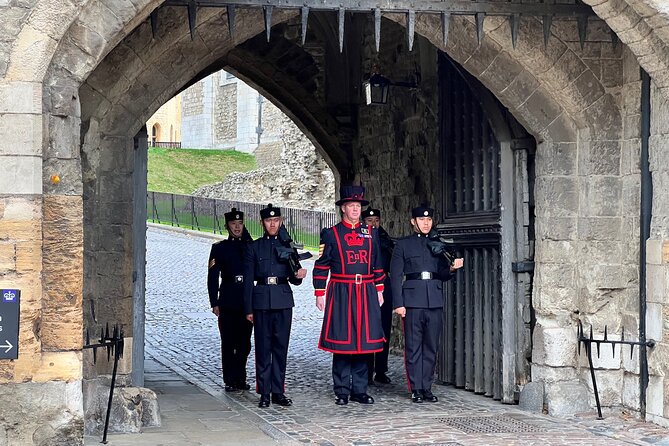 Tower of London Early Access, Opening Ceremony and Royal London - Westminster on foot: Parliament to Whitehall in quick bites