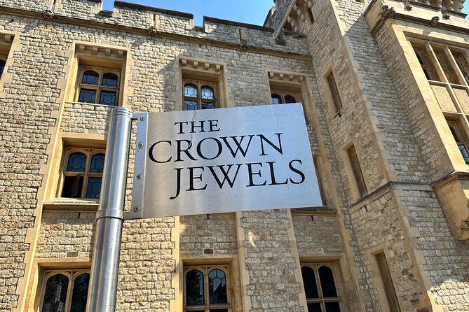 Tower of London for kids & families Private Guided Tour with pre-booked Tickets - Private Means Questions Get Answered, Not Ignored