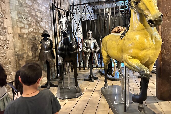 Tower of London for kids & families Private Guided Tour with pre-booked Tickets - Strollers, Steps, and Cobbles: Practical Tips for Families