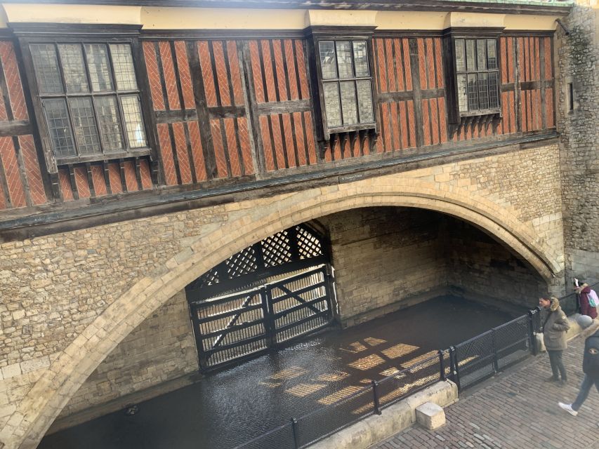 Tower of London Kid-Friendly Private Tour - Key things to know before you go