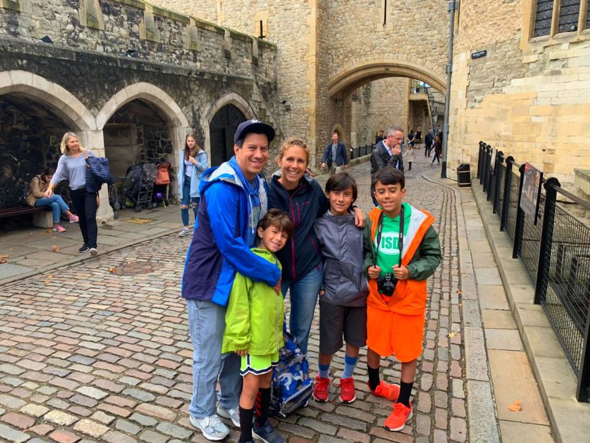 Tower of London Kid-Friendly Private Tour - The Crown Jewels stop: the moment everyone reacts to