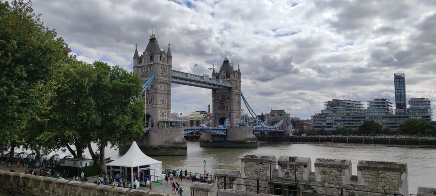 Tower of London Kid-Friendly Private Tour - What to wear and bring (and what not to)
